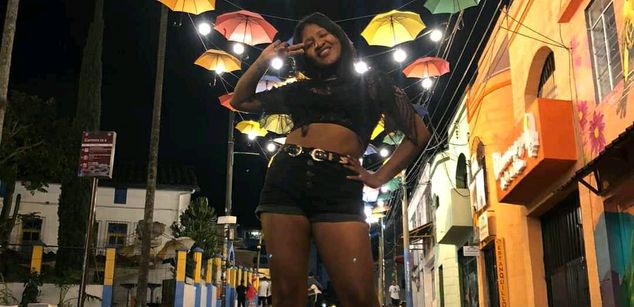 Model - Eva Ross Bonnie anal