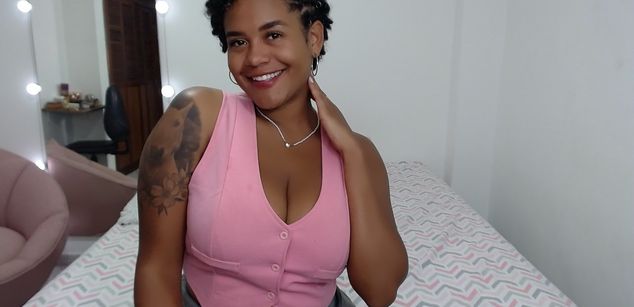 Model - sheila_makano natural