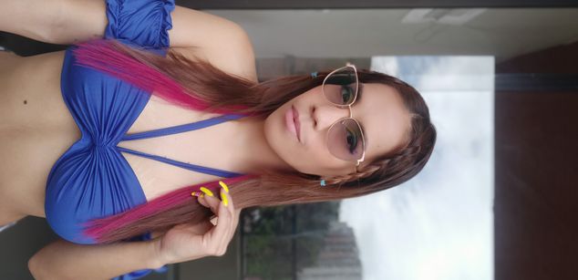 Model - Lau Blessd tetona