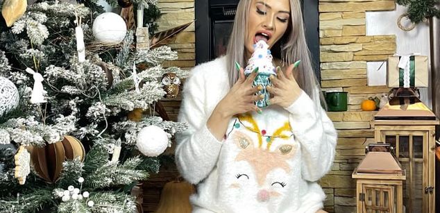 Model - IsabellaDeRosa Blonde