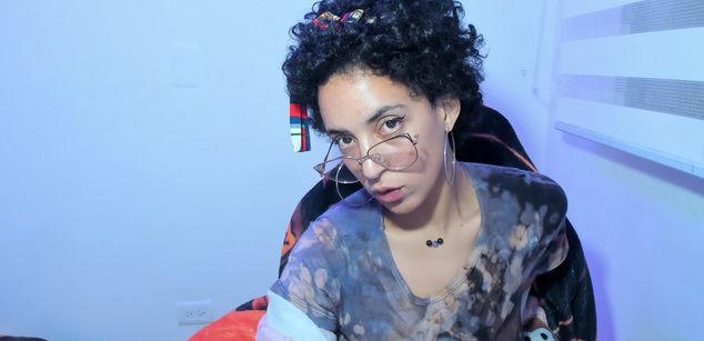 Model - Elizabeth corazon de leon cei