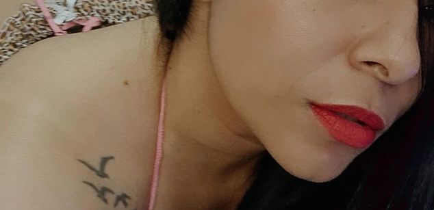 Model - lady hairlong