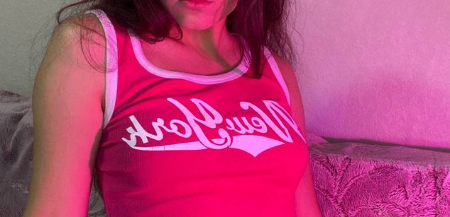 Model - karinochka_ssex hohk