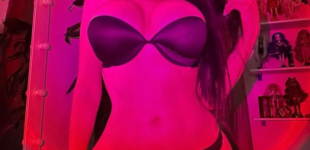 Model - Cloe whitex cei