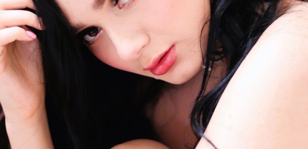 Model - EmilyPrada feet