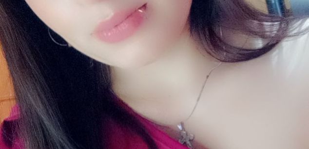 Model - Lola carper lesbian