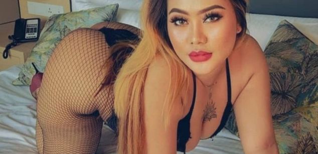 Model - Asian Anal Queen dildo