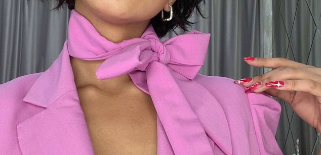 Model - Kim_Sherman feet