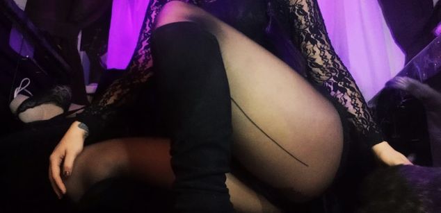 Model - mistress_Asmodeus joi