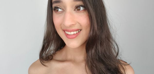 Model - Sylvie Gomez bigass