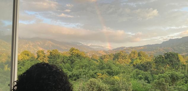 Model - IsaMoore feet