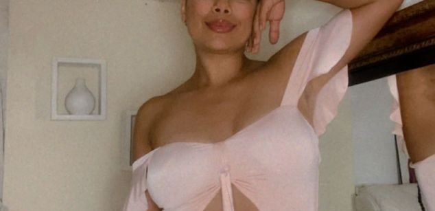 Model - AnnaKroes anal