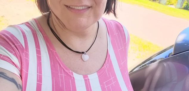 Model - Selene mature