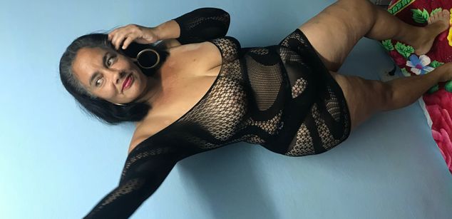 Model - Cubana bigboobs