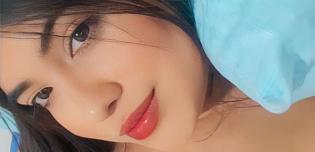 Model - Anny pink mistress