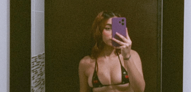 Model - Monserrat bigass