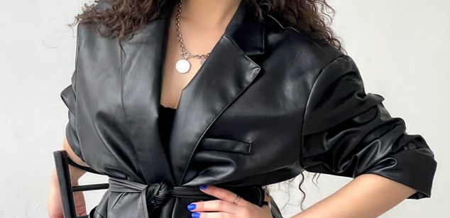 Model - Victoria leggins