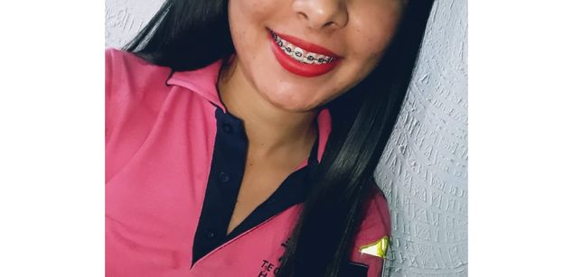 Model - Iris Moira feet