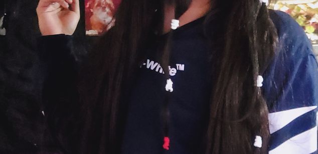 Model - isabella.Vlz chicatrans