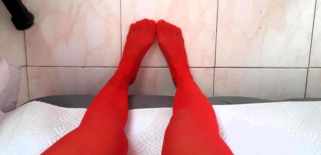 Model - Jess Rabbit feets