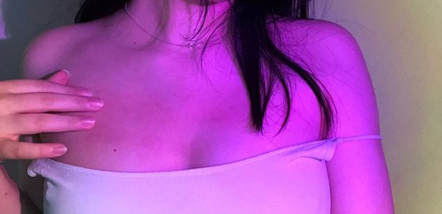 Model - Mia bigboobs