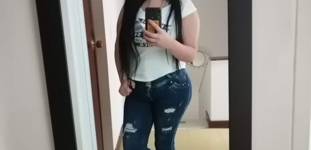 Model - ELLEN assbig