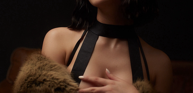 Model - MonikaReed new