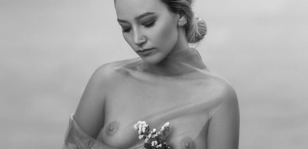 Model - Kris Miss juicy