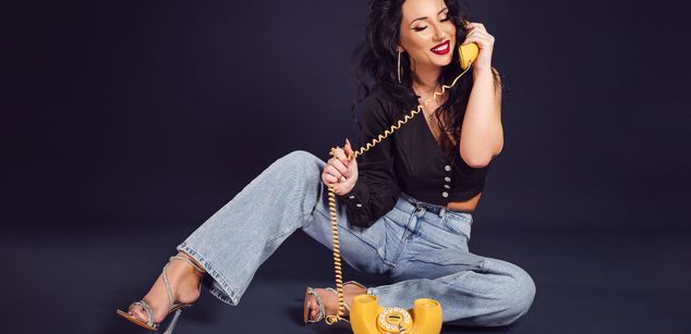 Model - BeckyShine mature