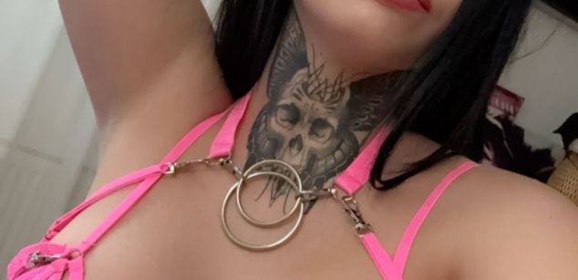 Model - Angell BlackX squirt