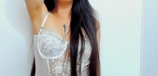 Model - Olivia Falcon bigass