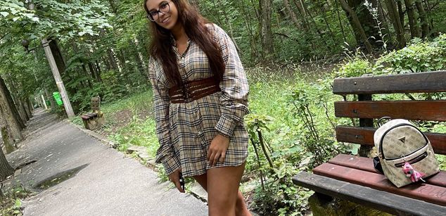 Model - NadiraNoor latin