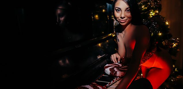 Model - Eva Williams squirt