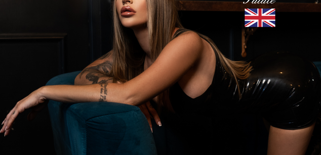 Model - Goddess FreyaFatale slave