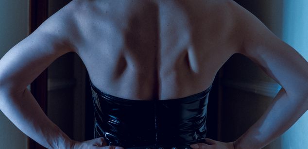 Model - YourWhiteTulip sensual