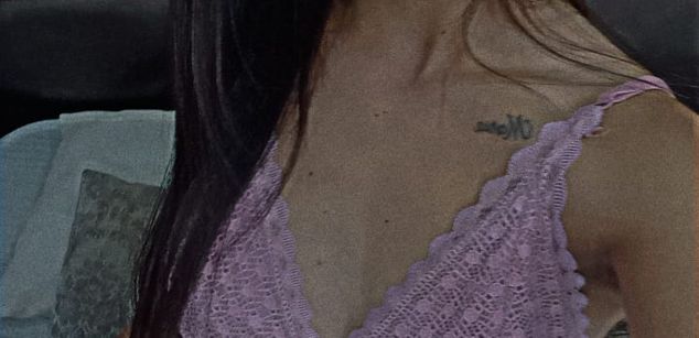 Model - NicoleEsposito latina