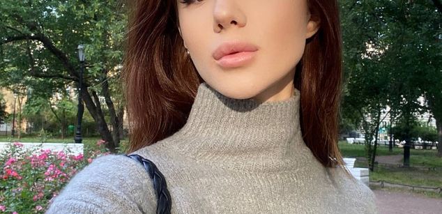 Model - AliceCortez skiny