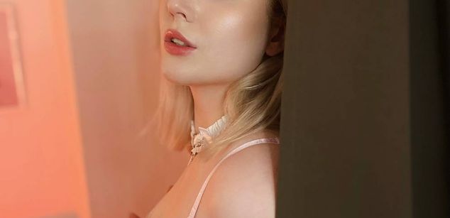 Model - Luna Lovely cute