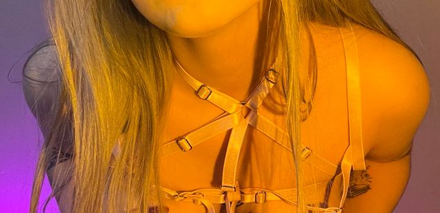 Model - Madison Meow teen