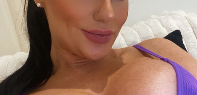 Model - Naughty_Slut_Ana_xx bigass