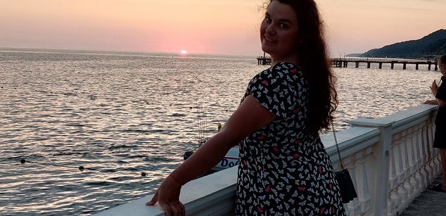 Model - Karina Hart dirty