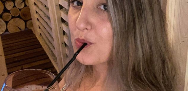 Model - MayaTrainor joi