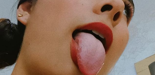 Model - NicoleEsposito latina