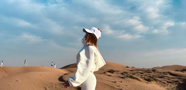 Model - Madlen girlfriend