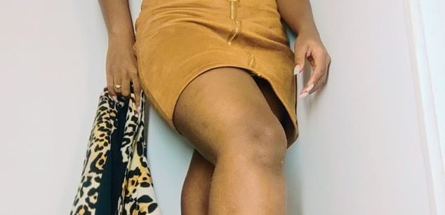 Model - Ashanty D.Brown ass