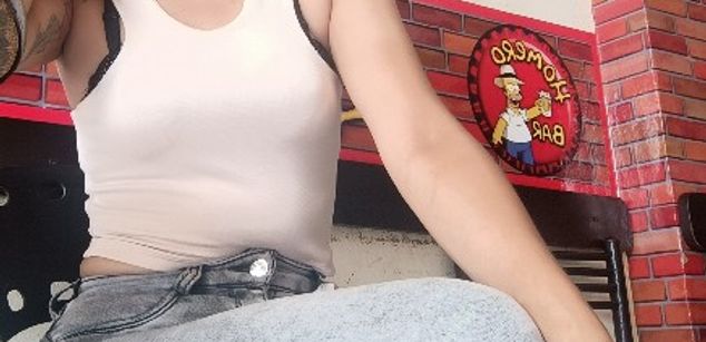 Model - Flowertasty daring