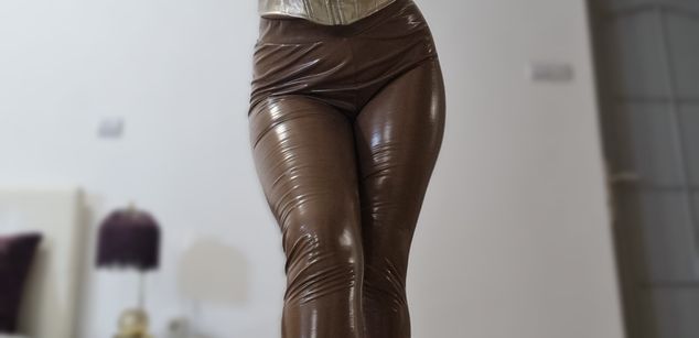 Model - AnaHathor cei