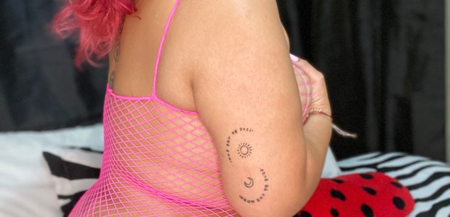 Model - keirabbw FISITNG