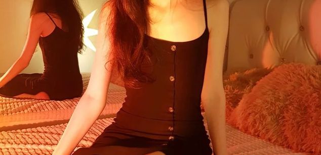 Model - Anitamagis cute