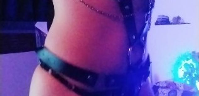 Model - victoria_z1 juegoderoll